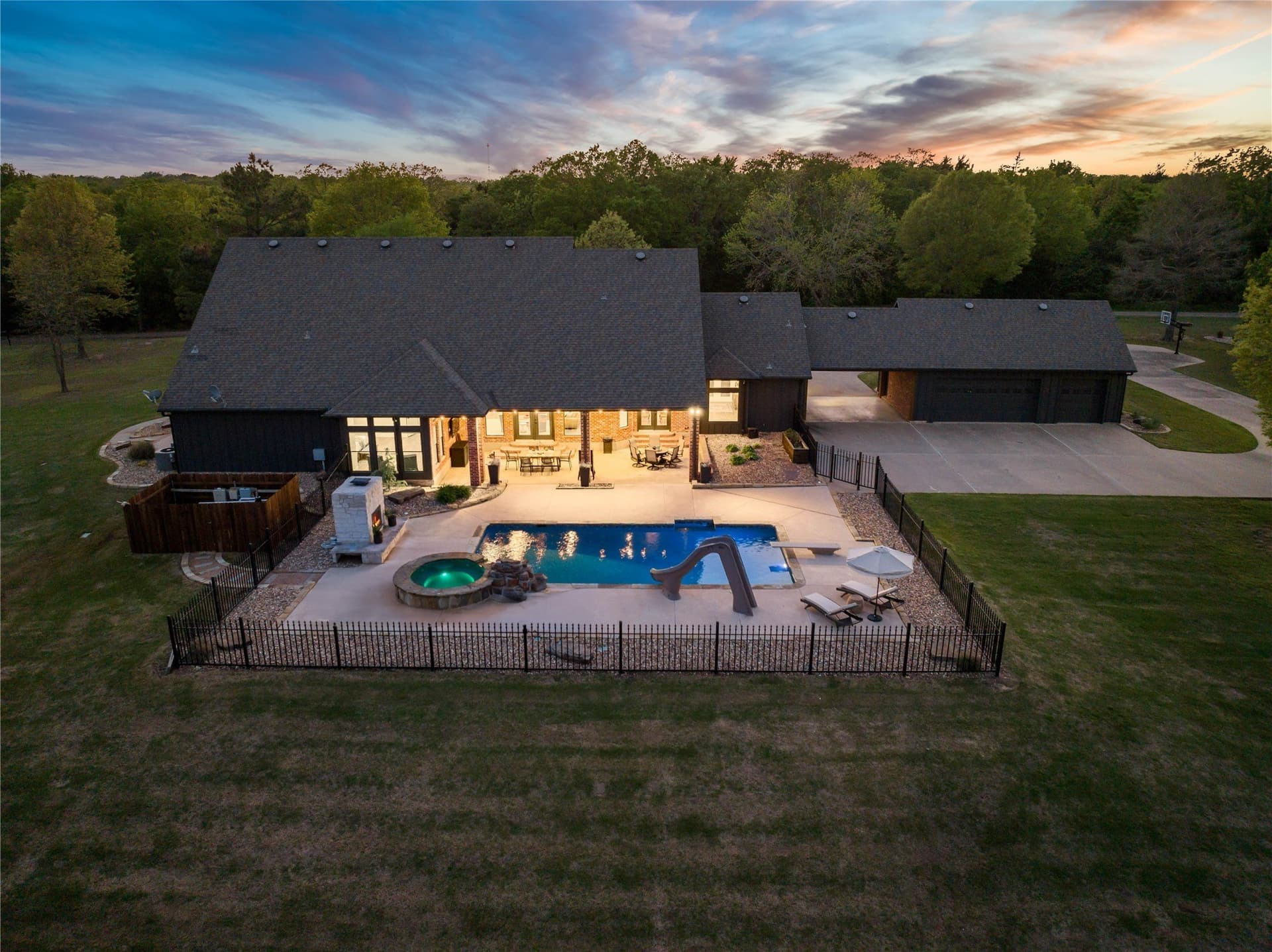 54 acres in Lamar County gallery image 4