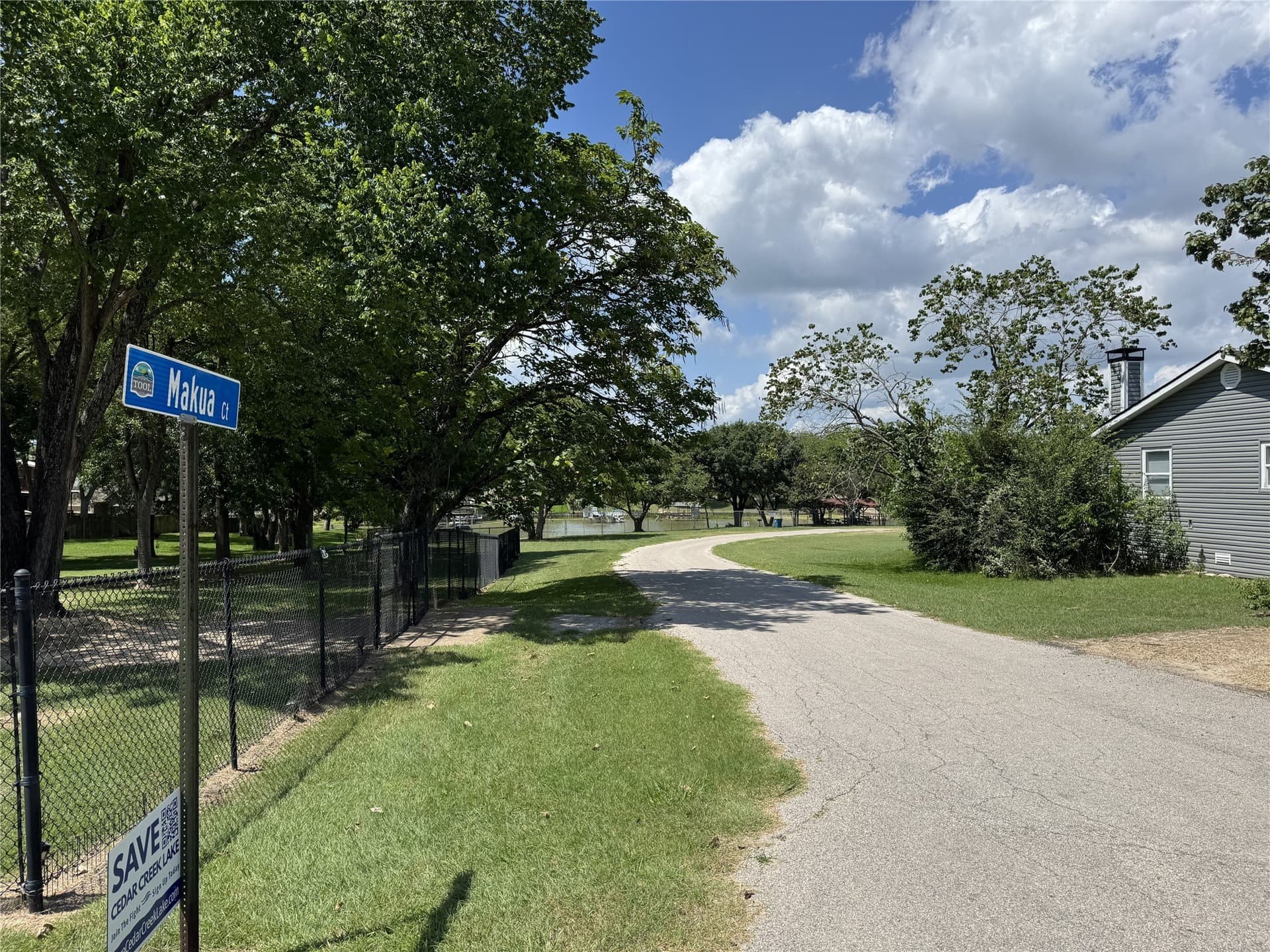 0.3 acres in Henderson County - photo 10