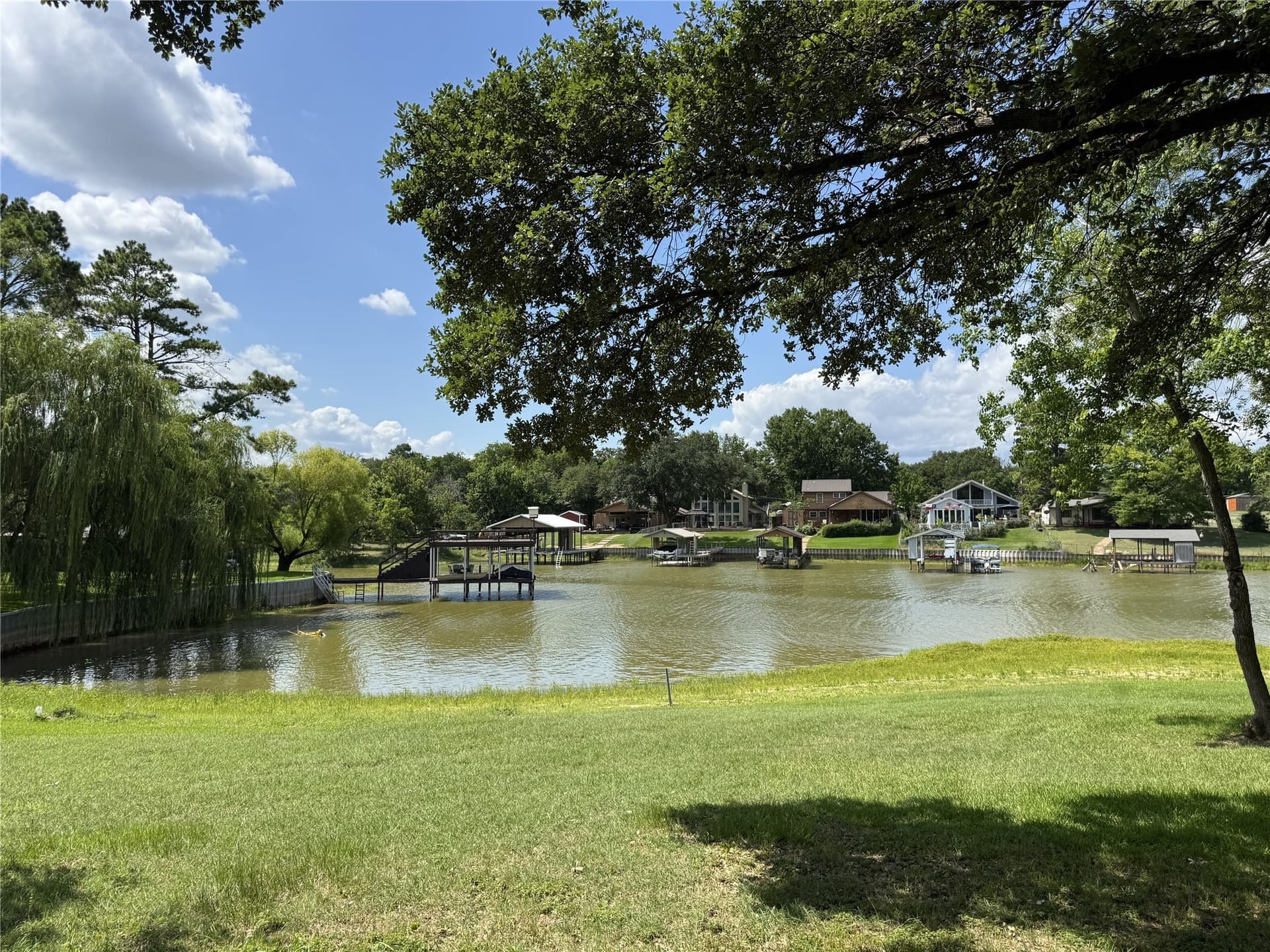 0.3 acres in Henderson County - photo 15