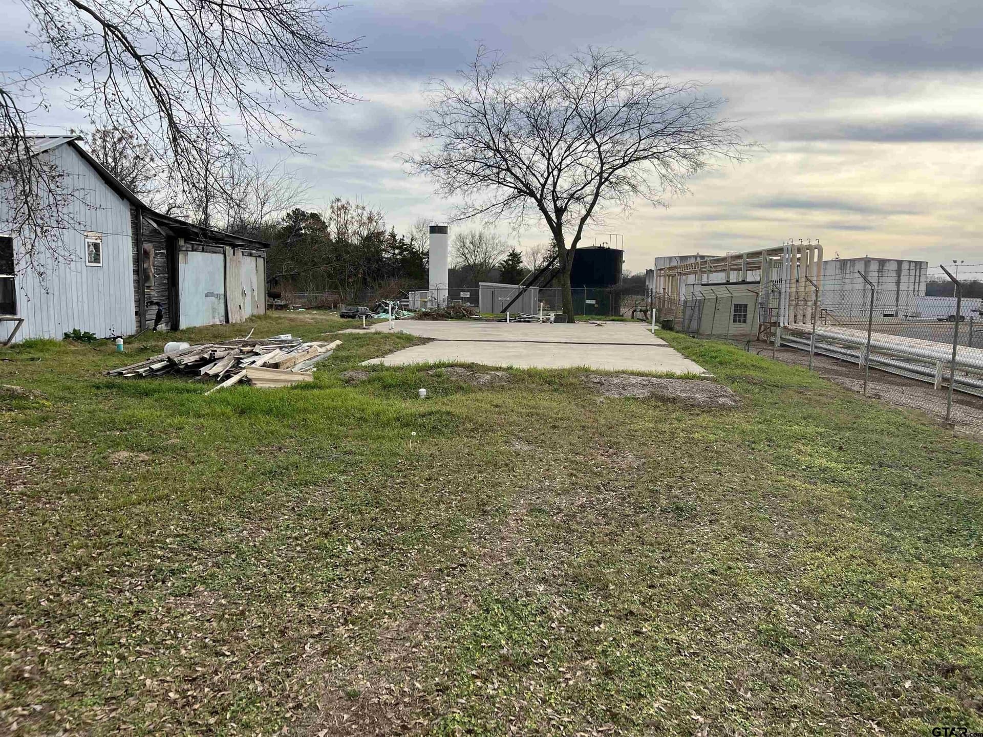 0.17 acres in Titus County - photo 2