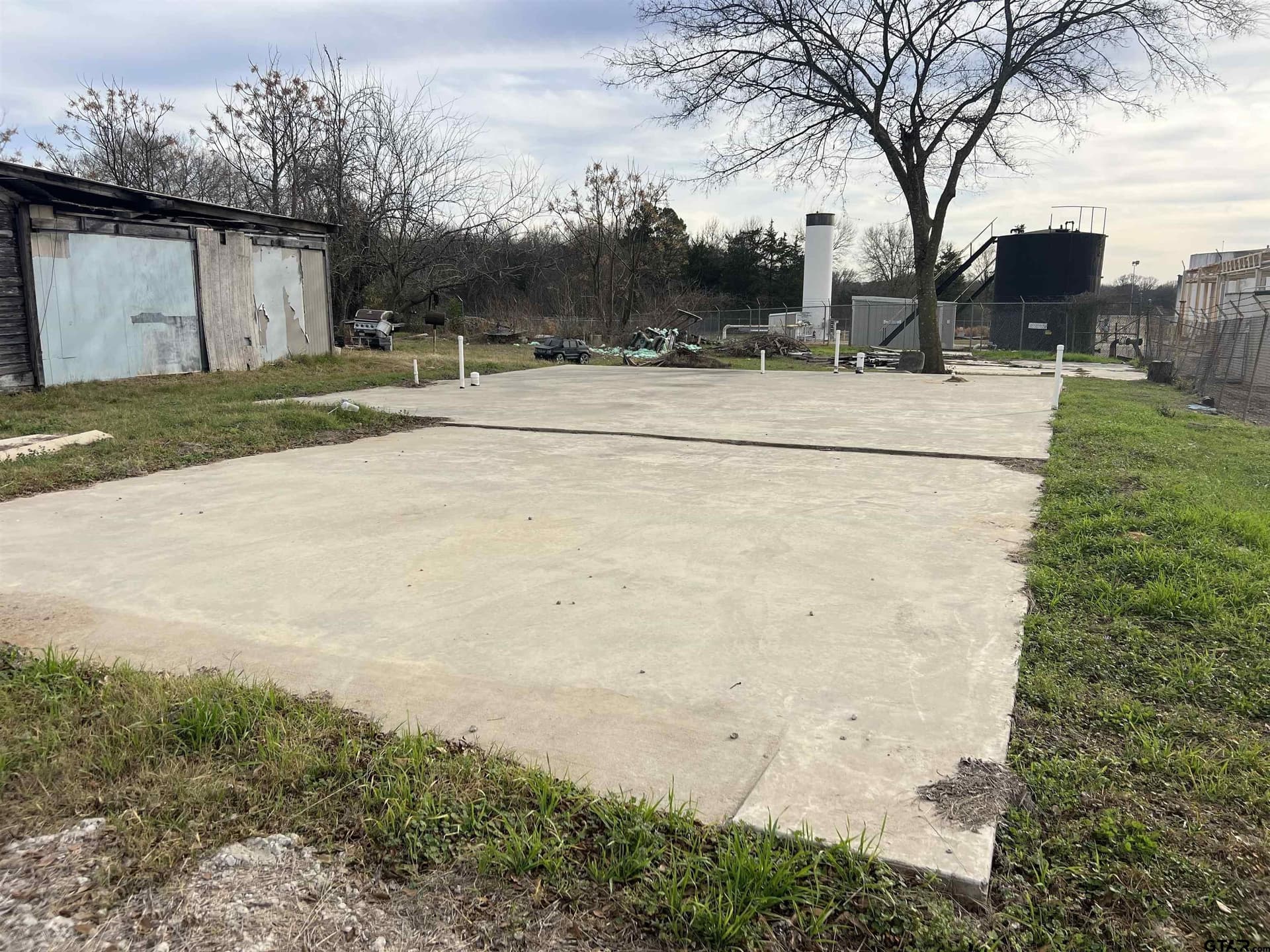 0.17 acres in Titus County - photo 4