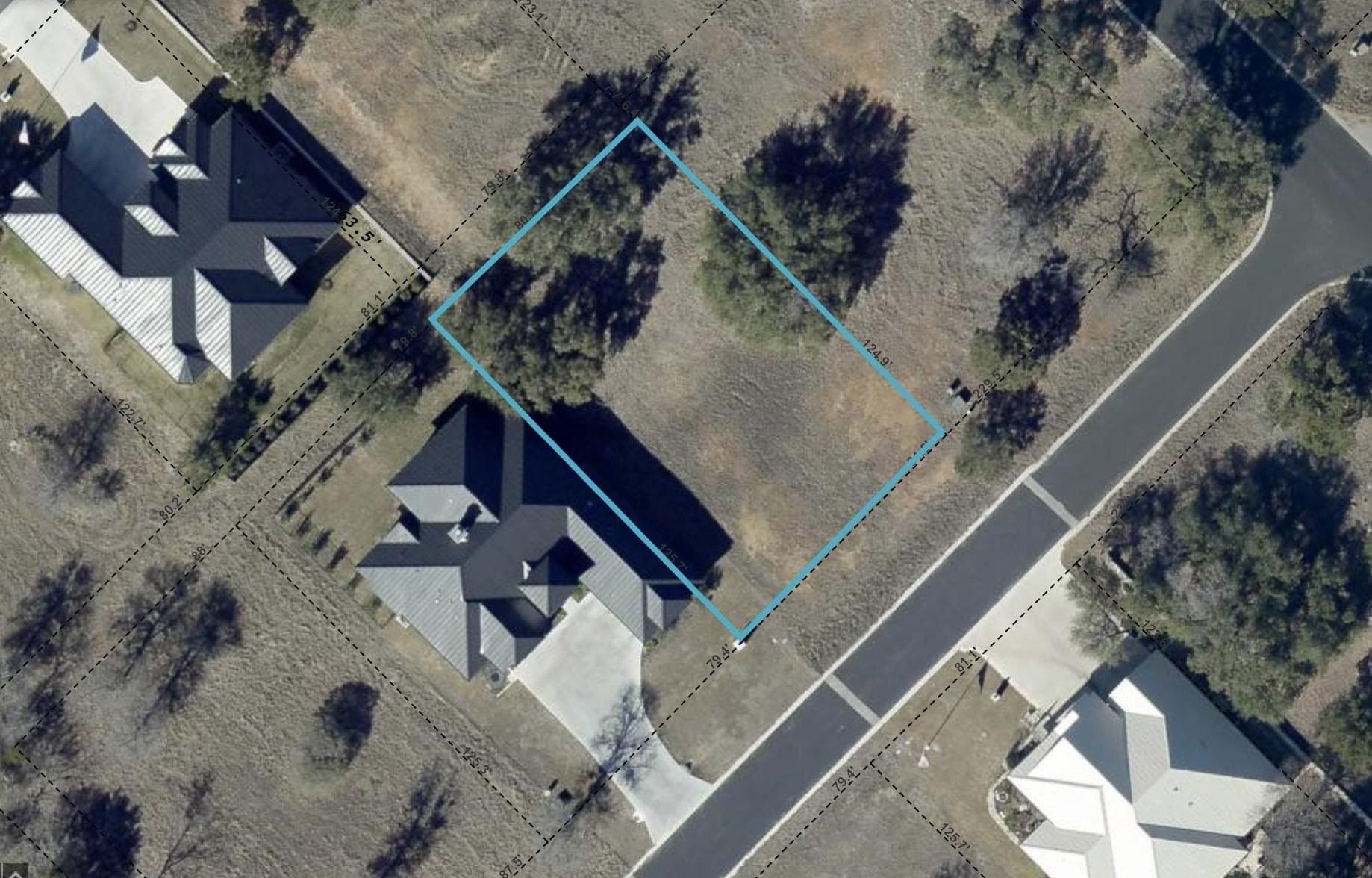 0.23 acres in Llano County gallery image 2