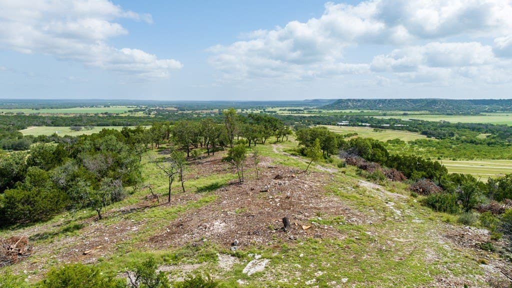 30 acres in Gillespie County gallery image 4