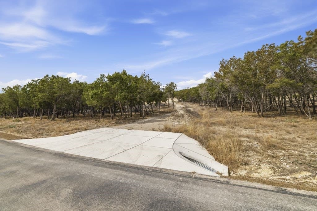 4.18 acres in Kerr County - photo 14