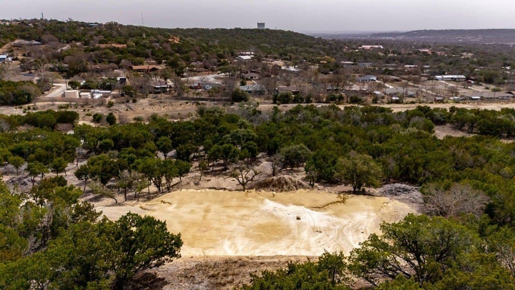 4.18 acres in Kerr County gallery image 3