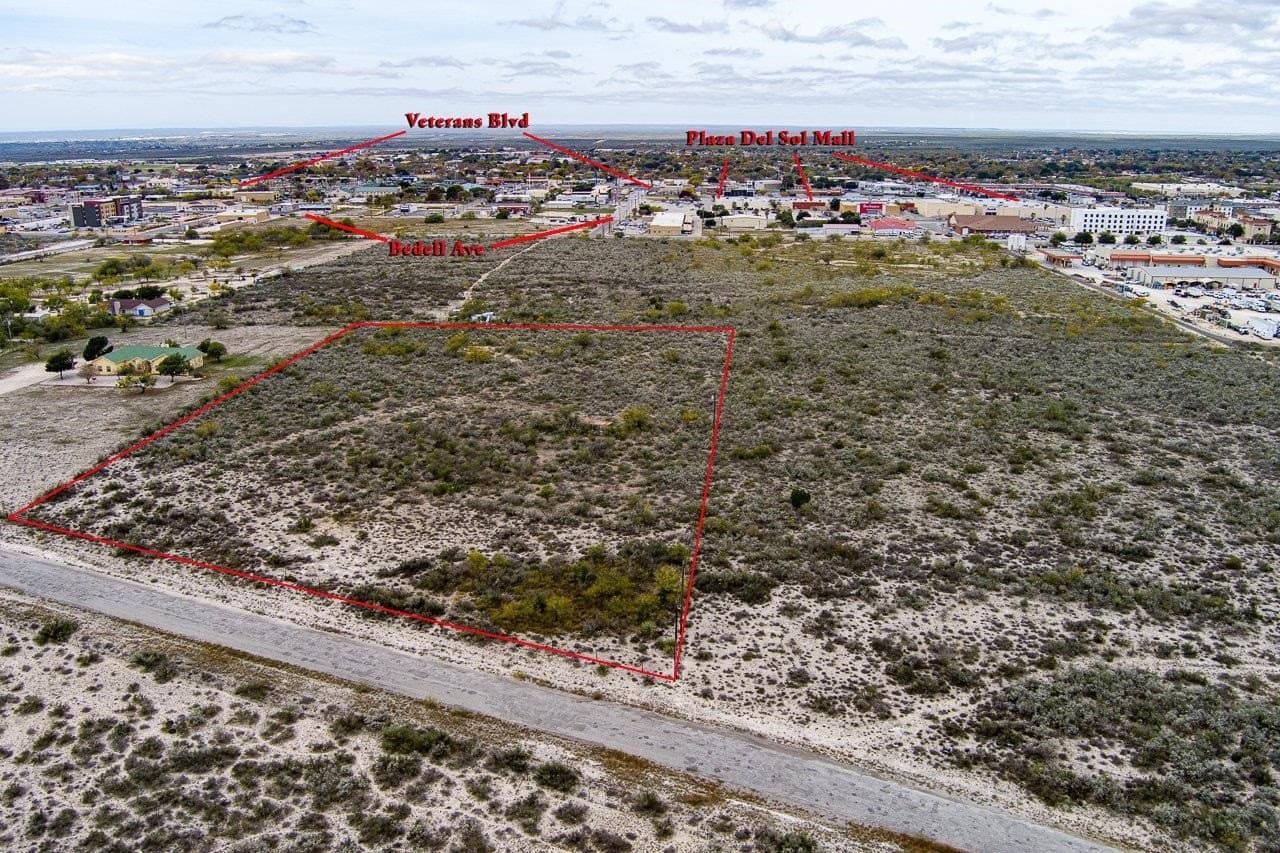 5.6 acres in Val Verde County featured view