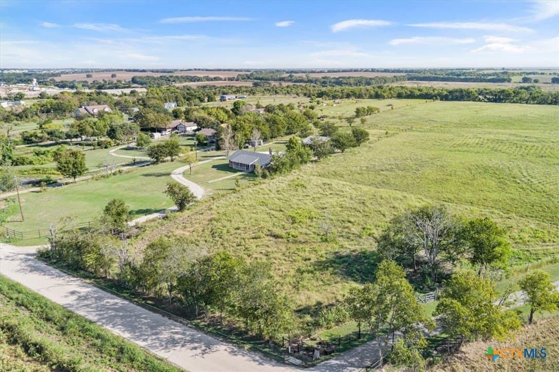 11.53 acres in McLennan County - photo 4