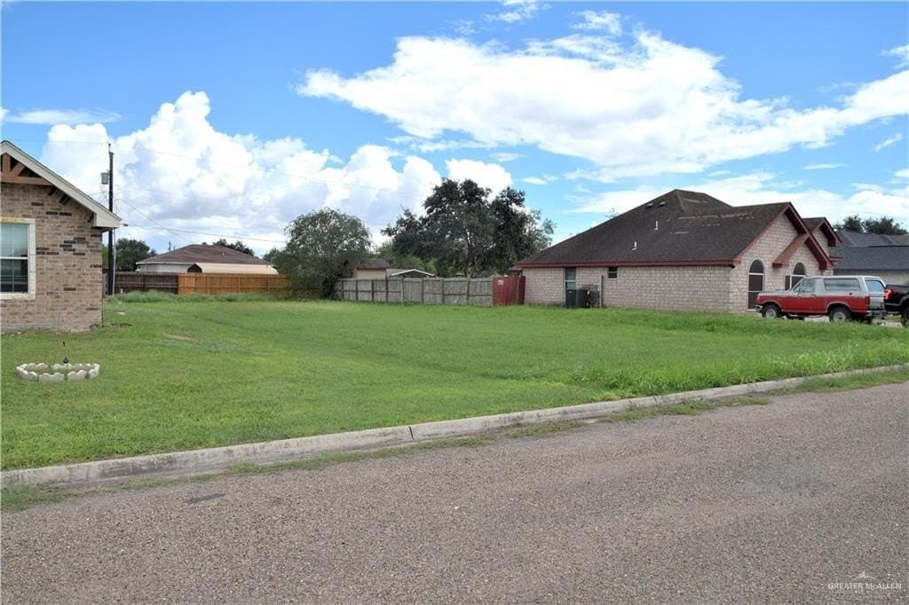 0.18 acres in Hidalgo County featured view