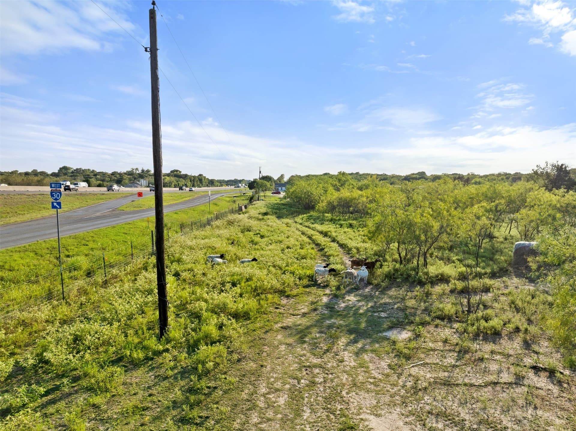 5.59 acres in Hunt County - photo 8