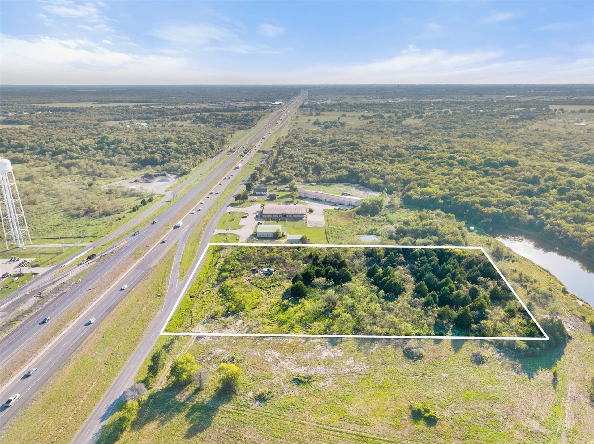 5.59 acres in Hunt County - photo 6