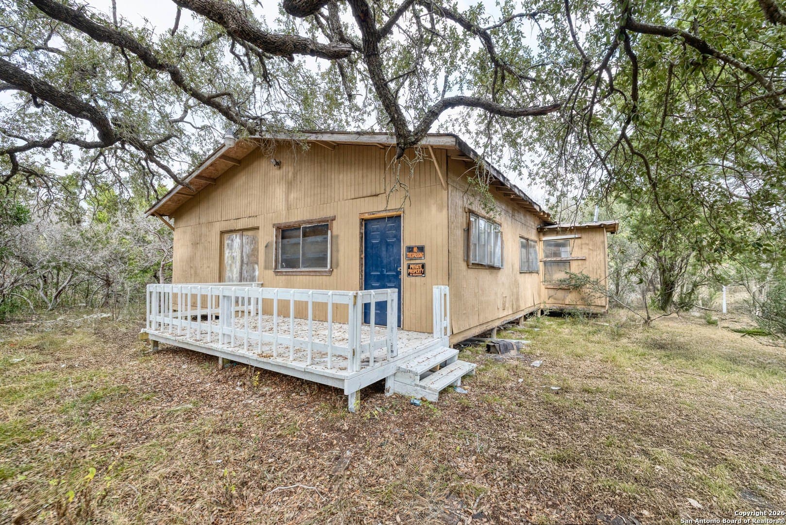 1.57 acres in Uvalde County - photo 8