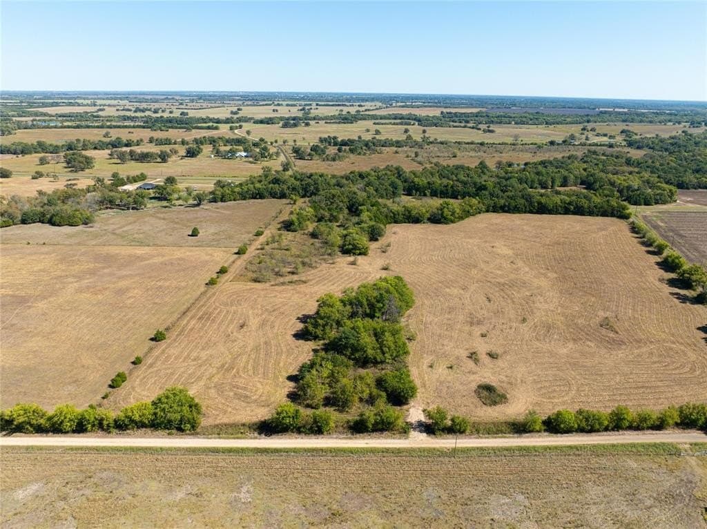 11.19 acres in Lamar County gallery image 4