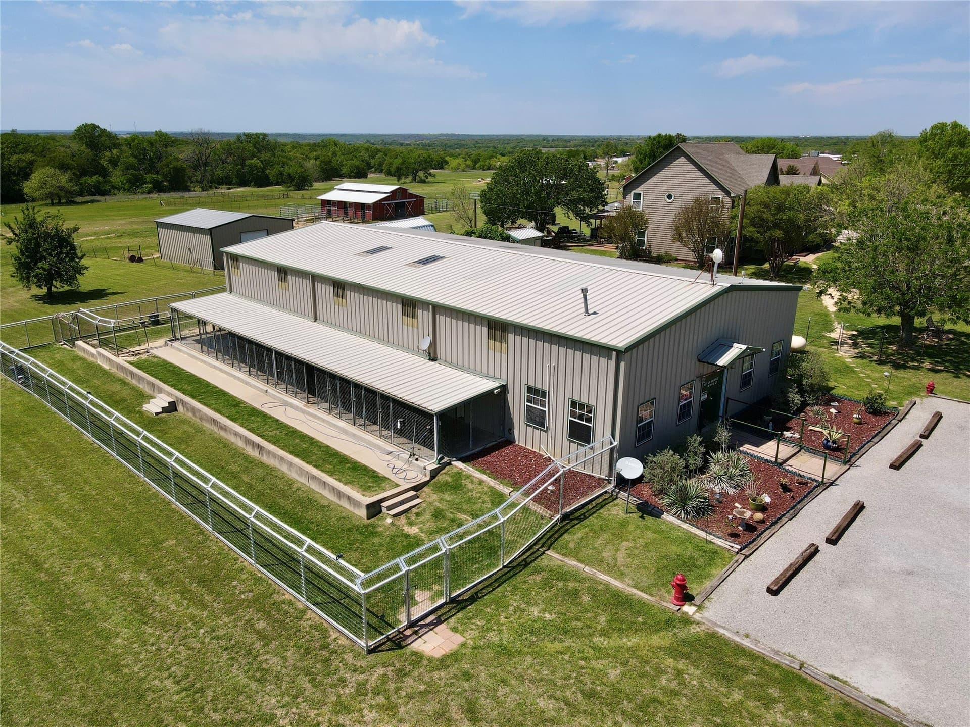 10 acres in Parker County - photo 3