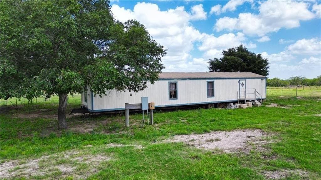 69.93 acres in Bee County - photo 12