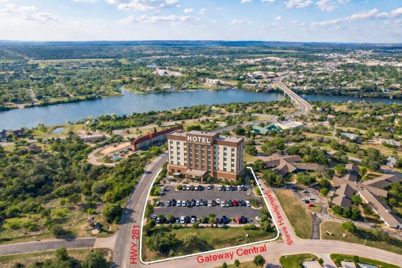 1.93 acres in Burnet County gallery image 3