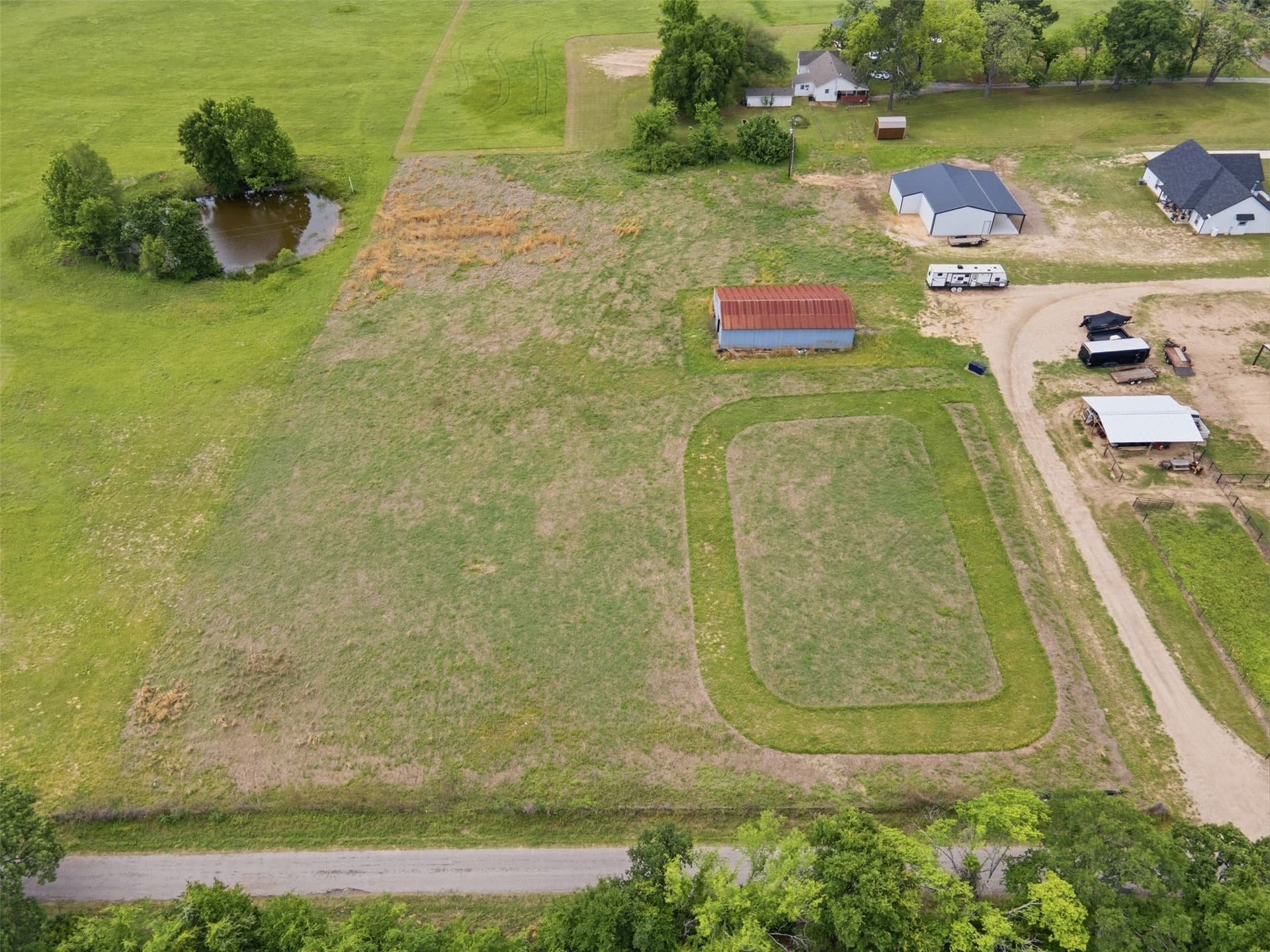1.5 acres in Rains County gallery image 4