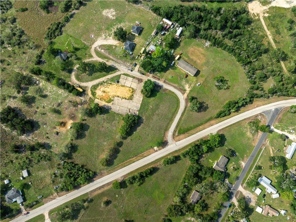 0.95 acres in WHARTON County - photo 11