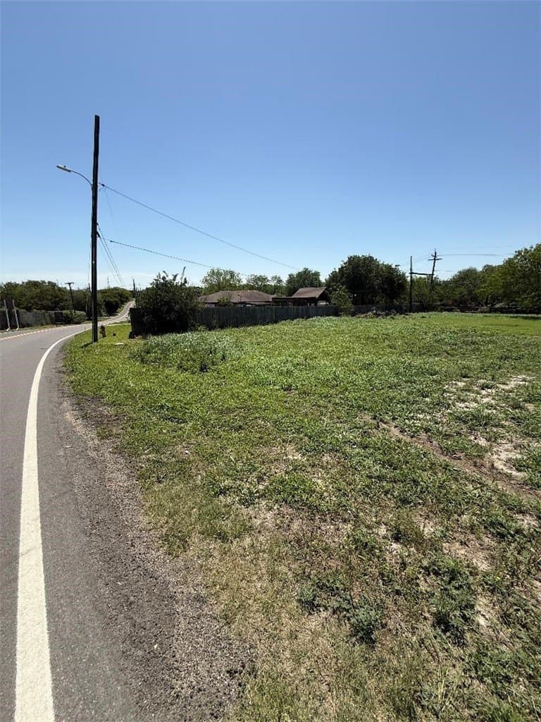 0.25 acres in Nueces County gallery image 3