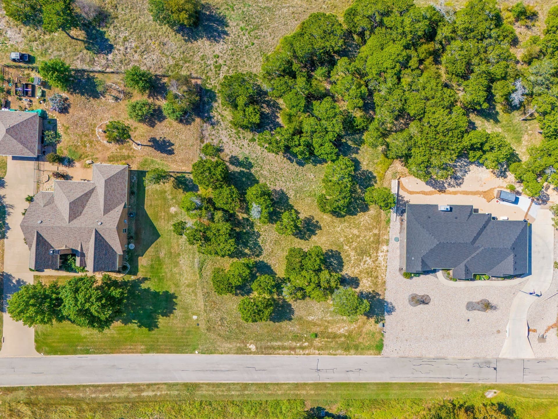 0.78 acres in Johnson County gallery image 3