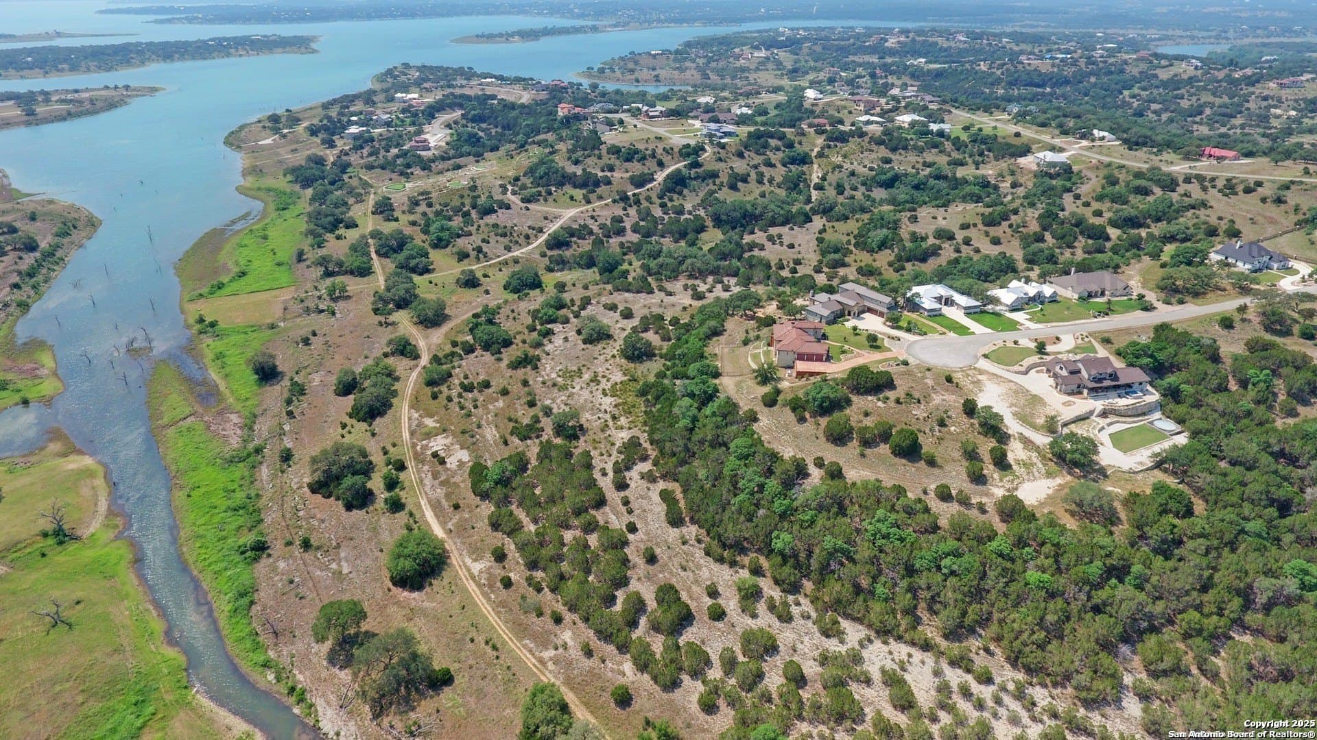5.05 acres in Comal County gallery image 3