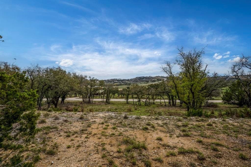 5 acres in Blanco County gallery image 4