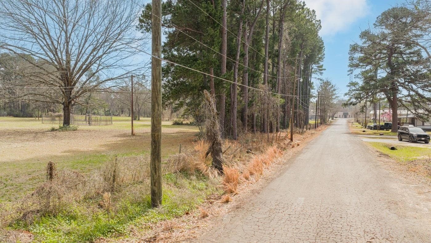 8.25 acres in Gregg County - photo 2