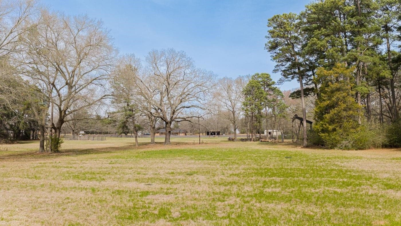 8.25 acres in Gregg County - photo 10