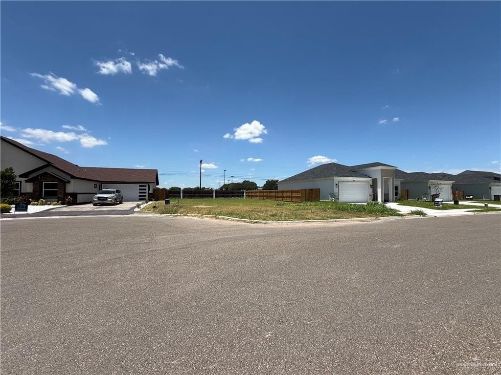 0.13 acres in Hidalgo County - photo 6