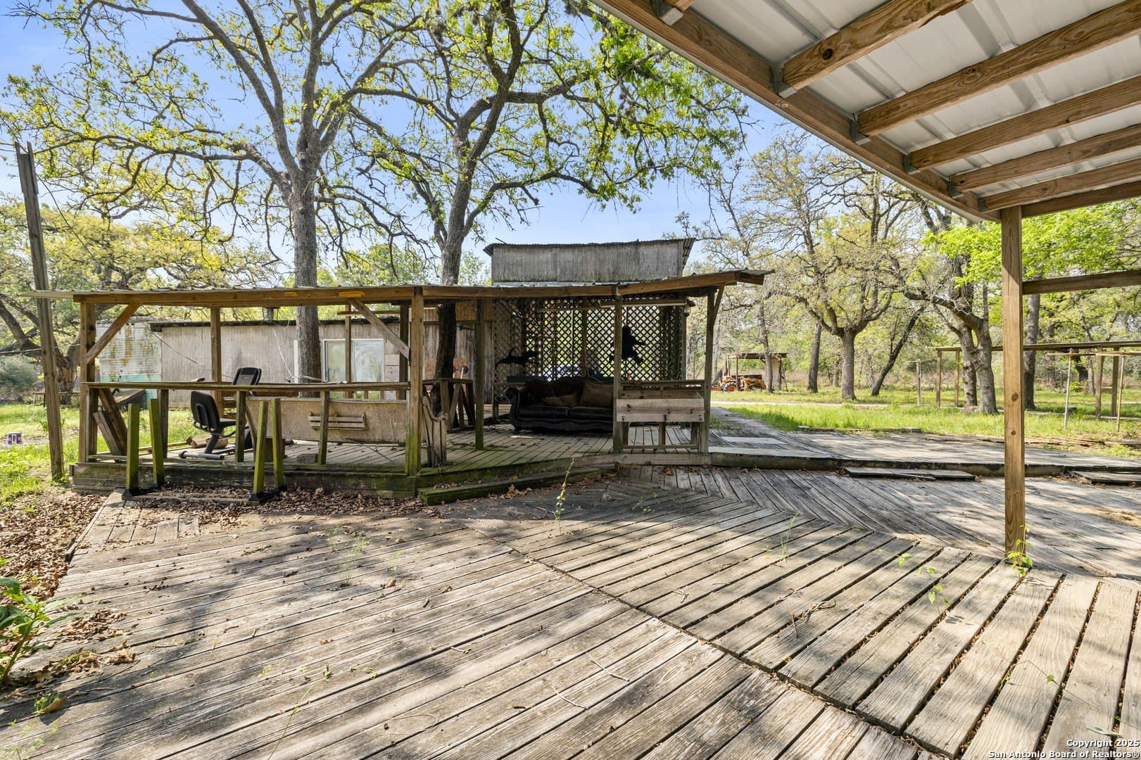 10 acres in Guadalupe County - photo 22