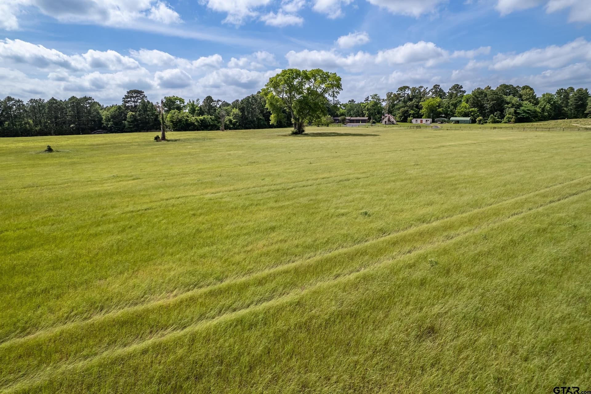 106.59 acres in Smith County - photo 15