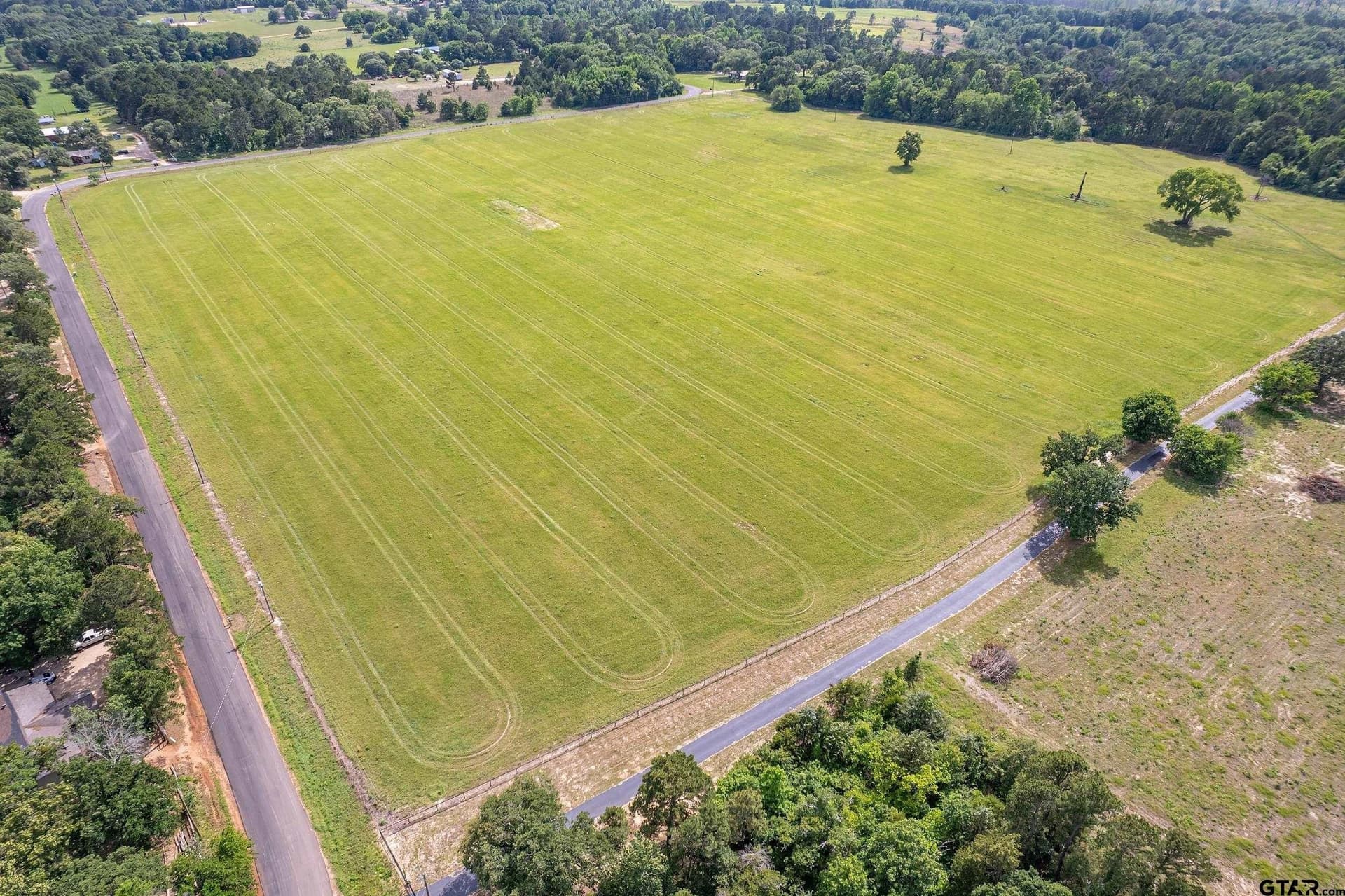 106.59 acres in Smith County - photo 10