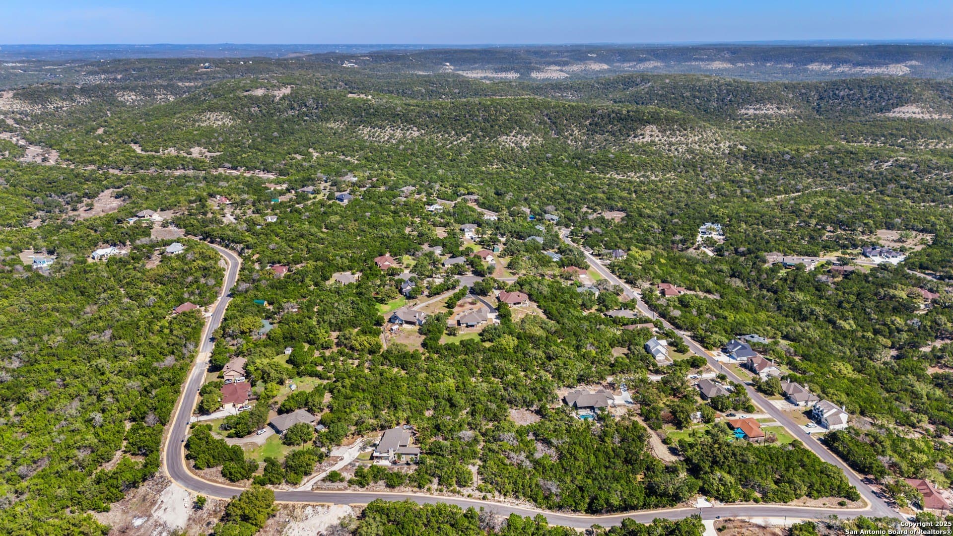 1.09 acres in Comal County gallery image 3