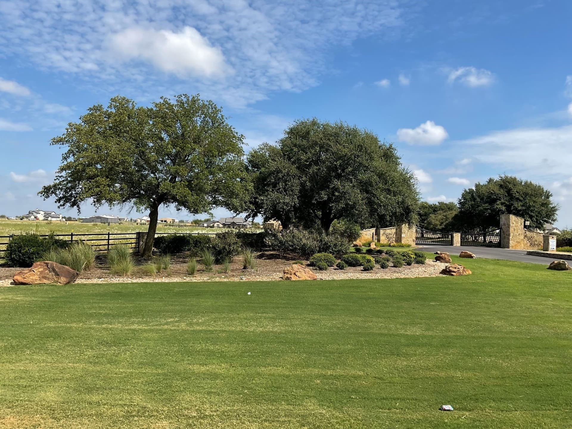 12.67 acres in Tarrant County - photo 2