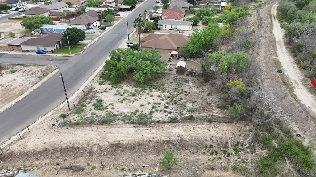 0.3 acres in Maverick County - photo 20