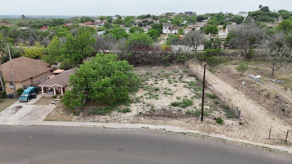 0.3 acres in Maverick County - photo 15