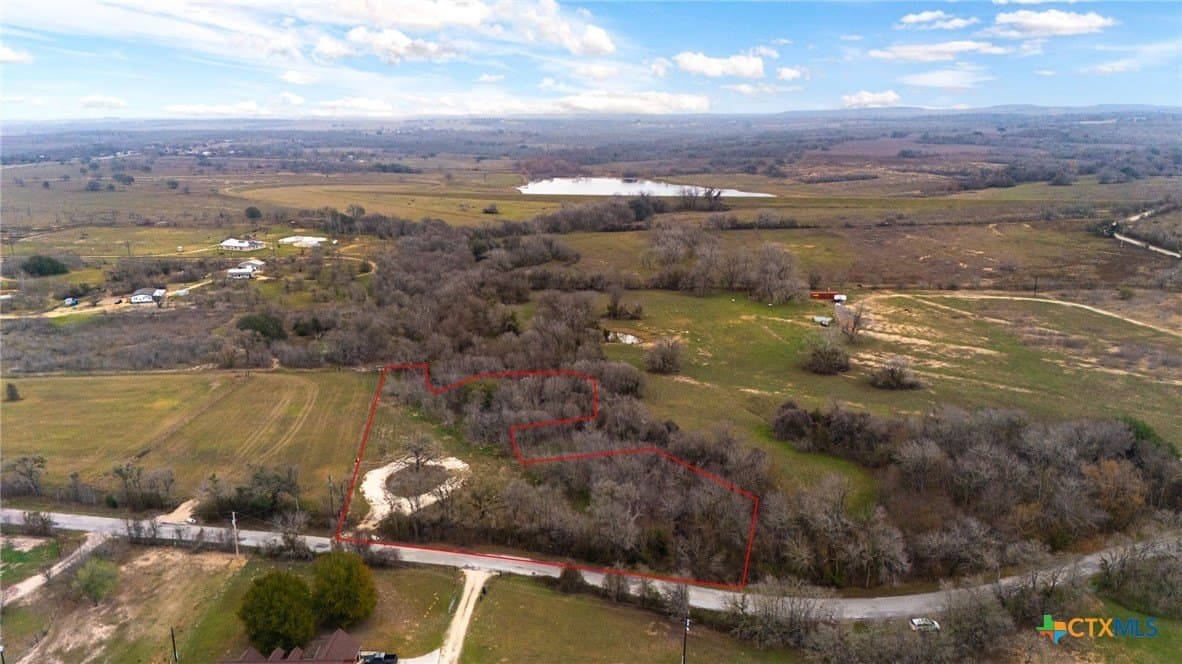 2 acres in Caldwell County gallery image 3
