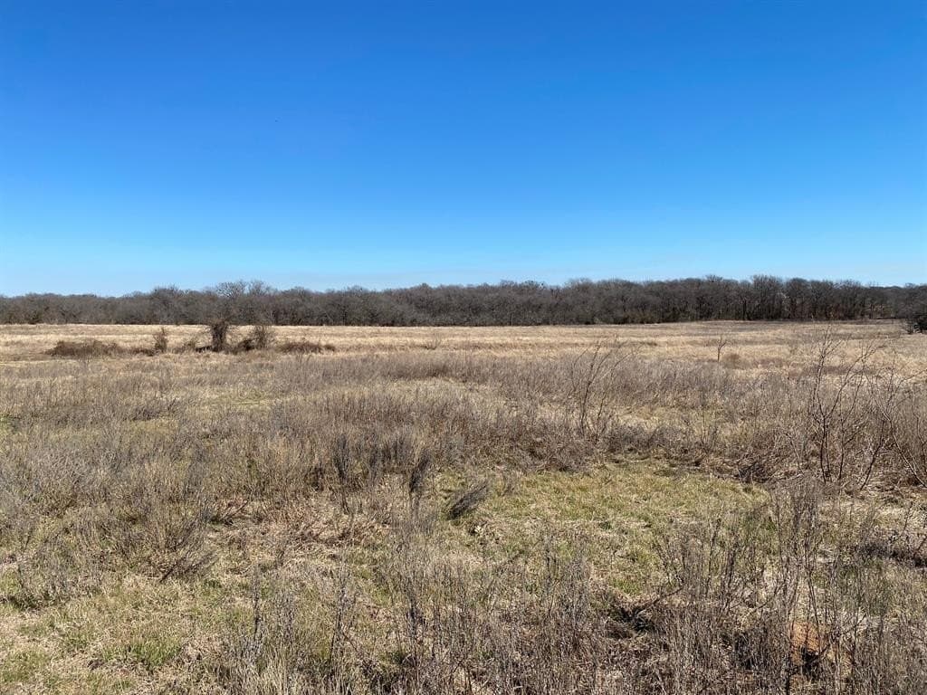 3.61 acres in Navarro County