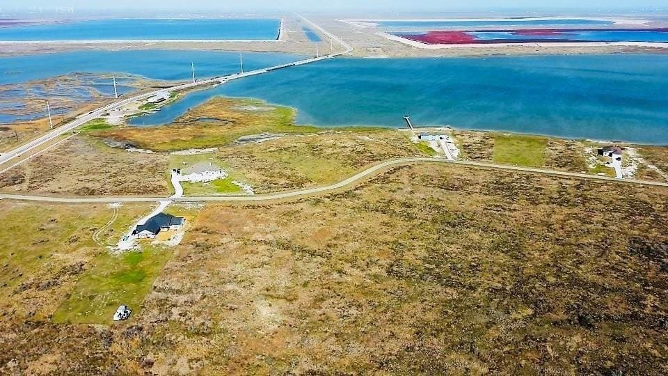 6 acres in Aransas County
