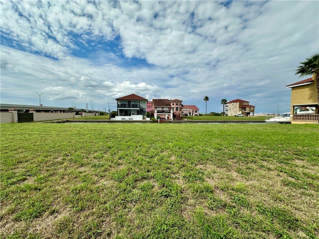 0.08 acres in Nueces County - photo 11
