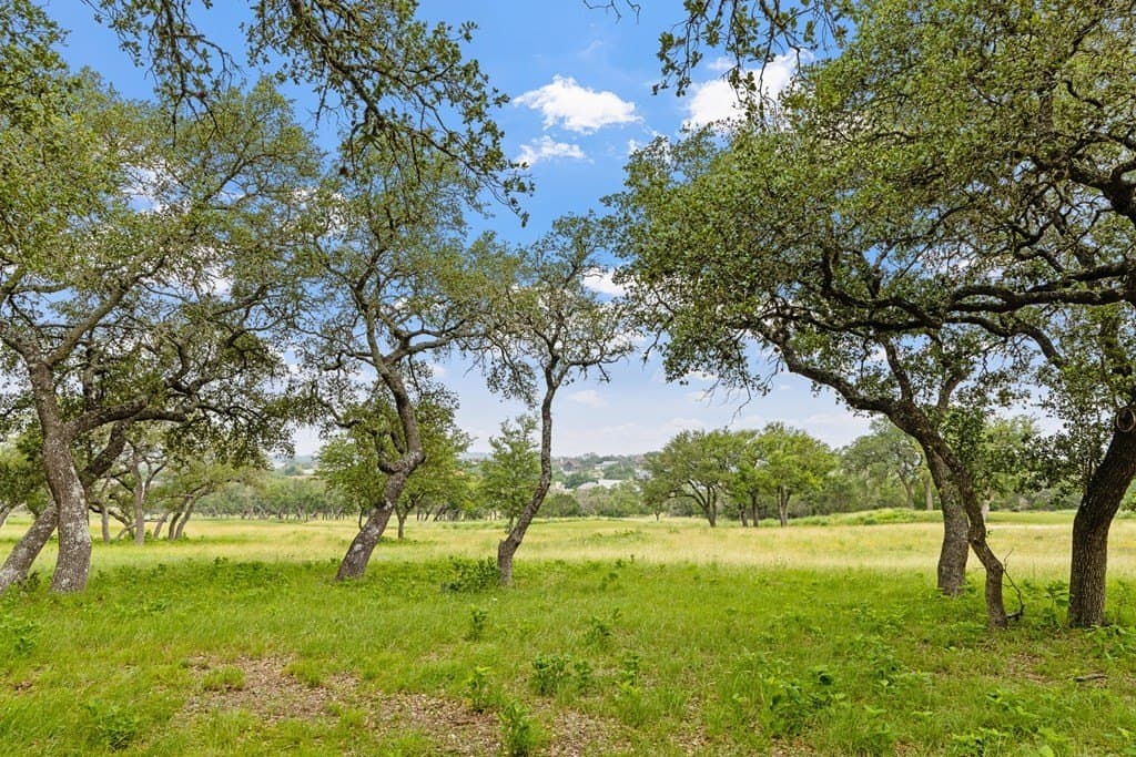 0.38 acres in Kerr County gallery image 3