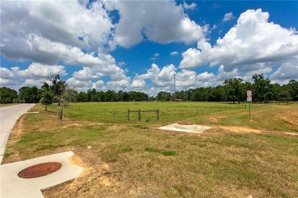 10.5 acres in Montgomery County - photo 20