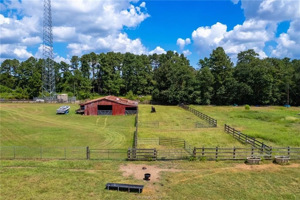 10.5 acres in Montgomery County - photo 17