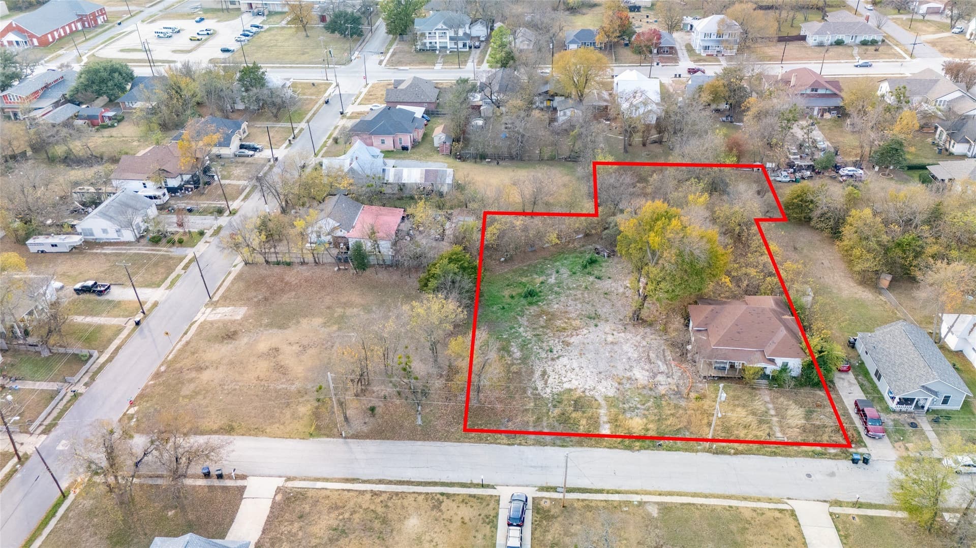 0.64 acres in Hunt County - photo 17