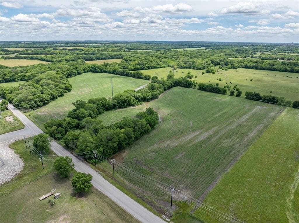 28.28 acres in Collin County gallery image 2