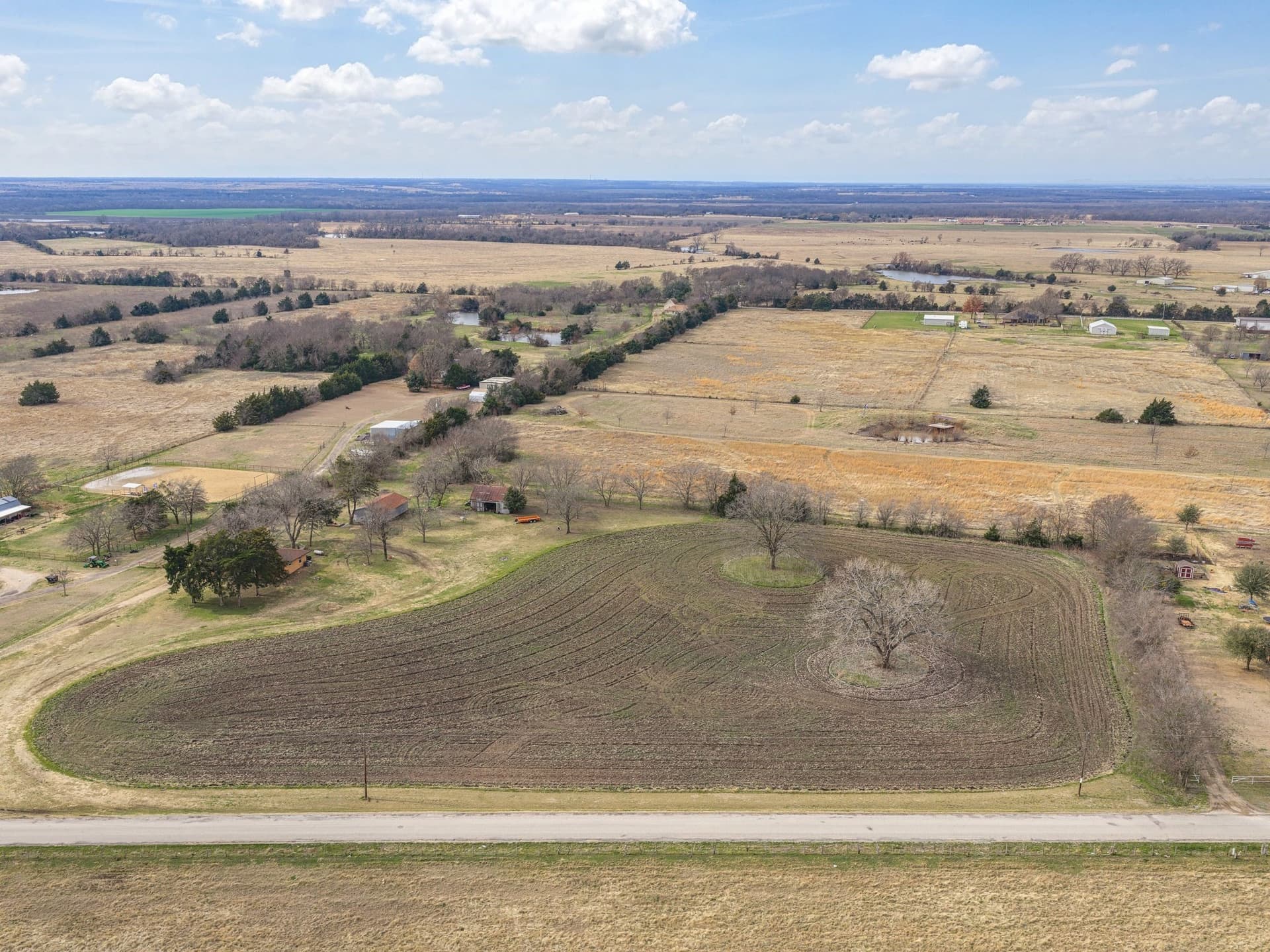 2 acres in Ellis County - photo 23