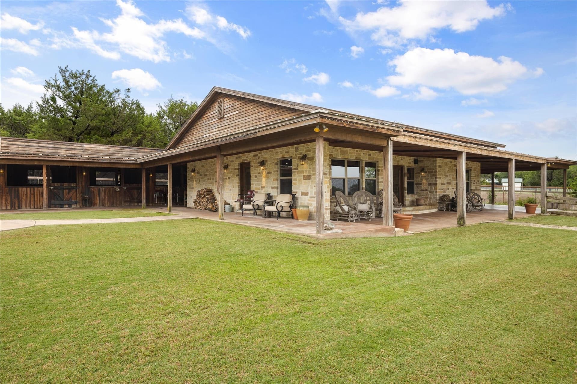 19.84 acres in Parker County - photo 2