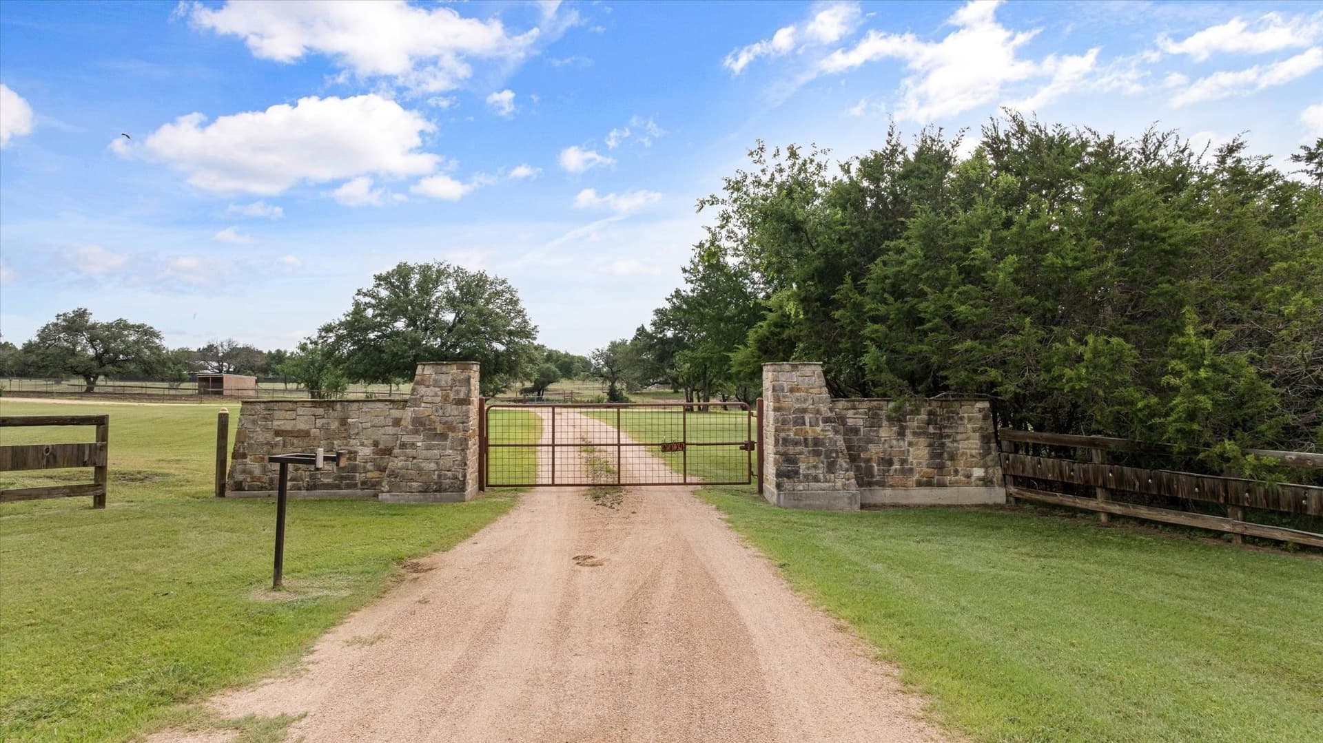 19.84 acres in Parker County - photo 37