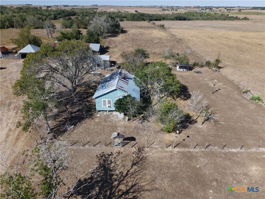49.41 acres in DeWitt County - photo 6