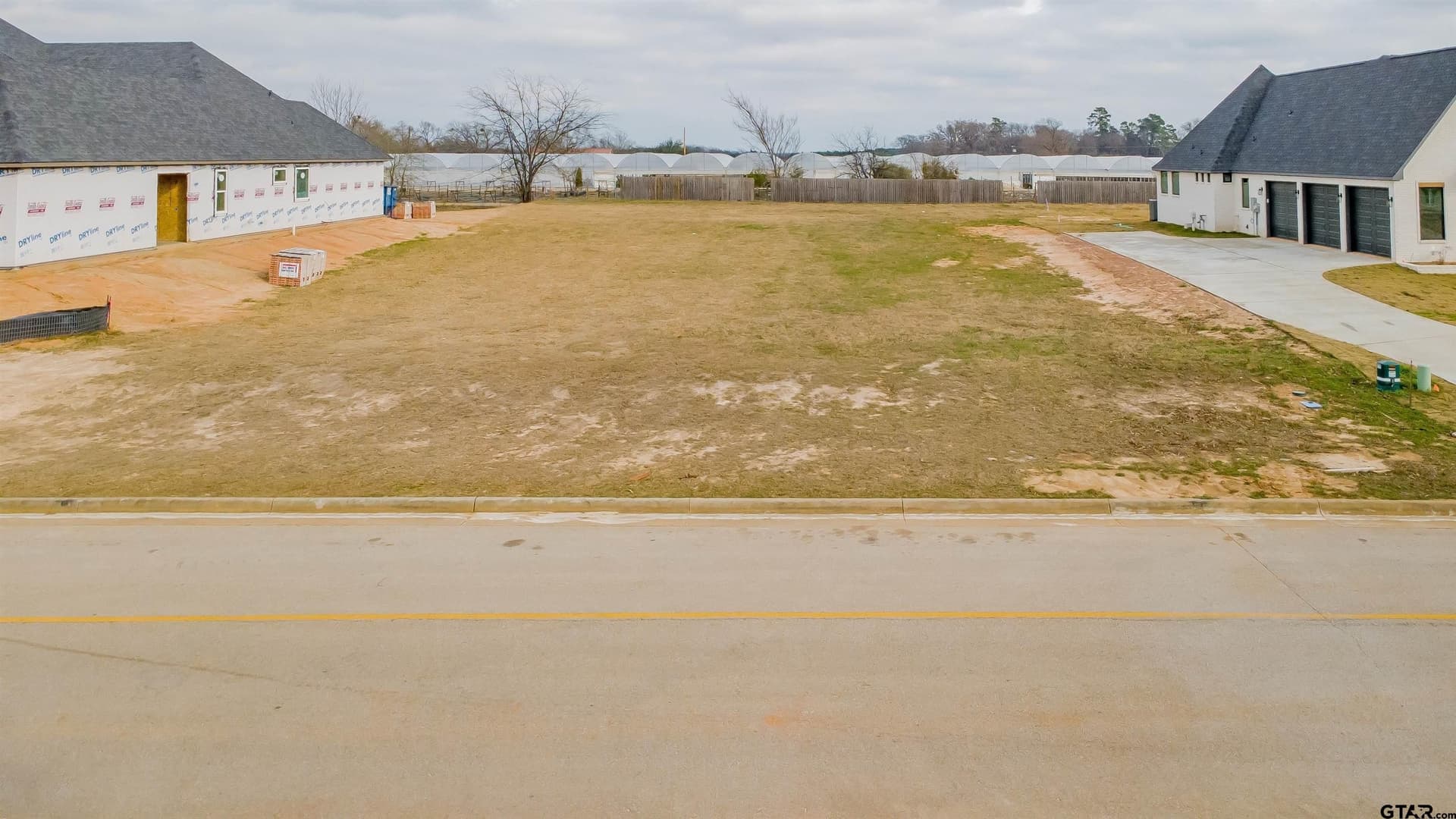 0.5 acres in Smith County - photo 15