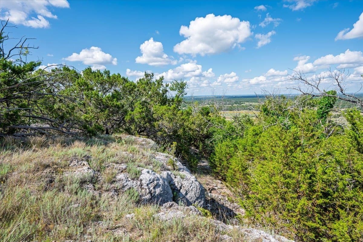563.17 acres in Coryell County - photo 28